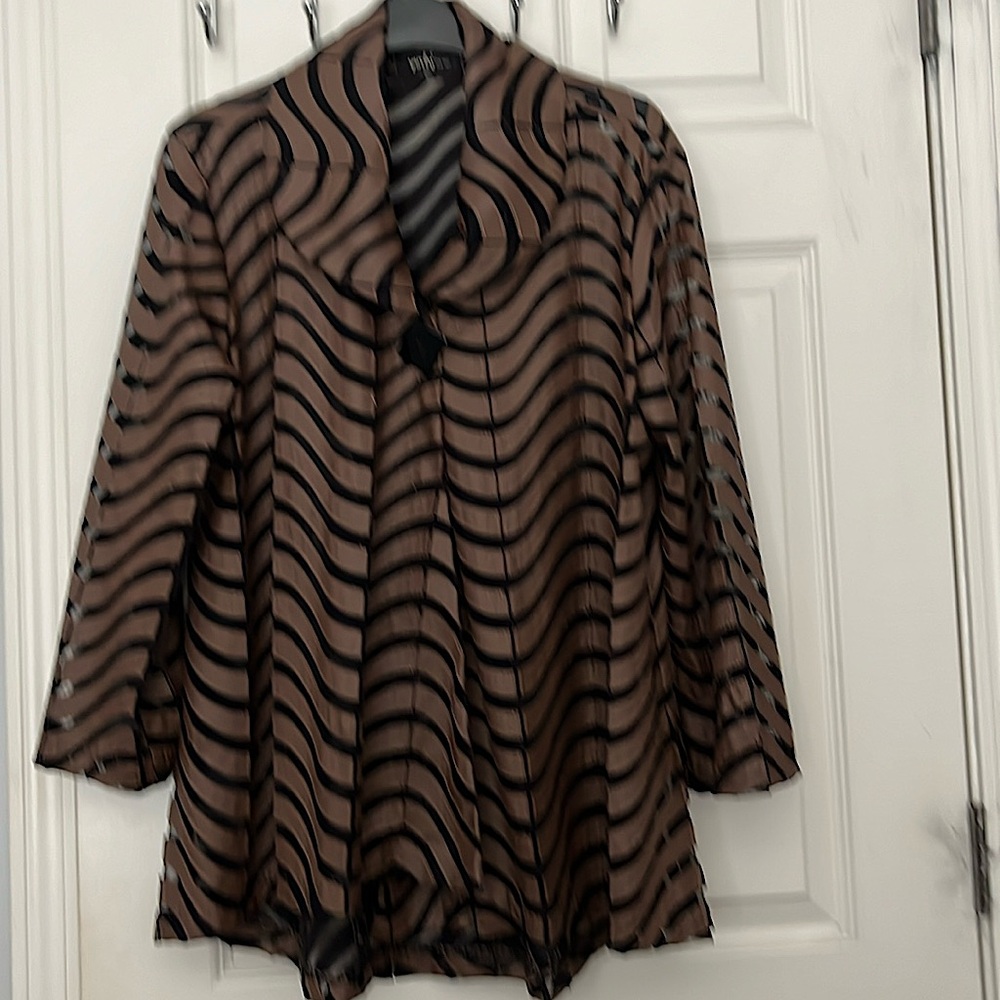 Black & Brown Jacket. Size: Large